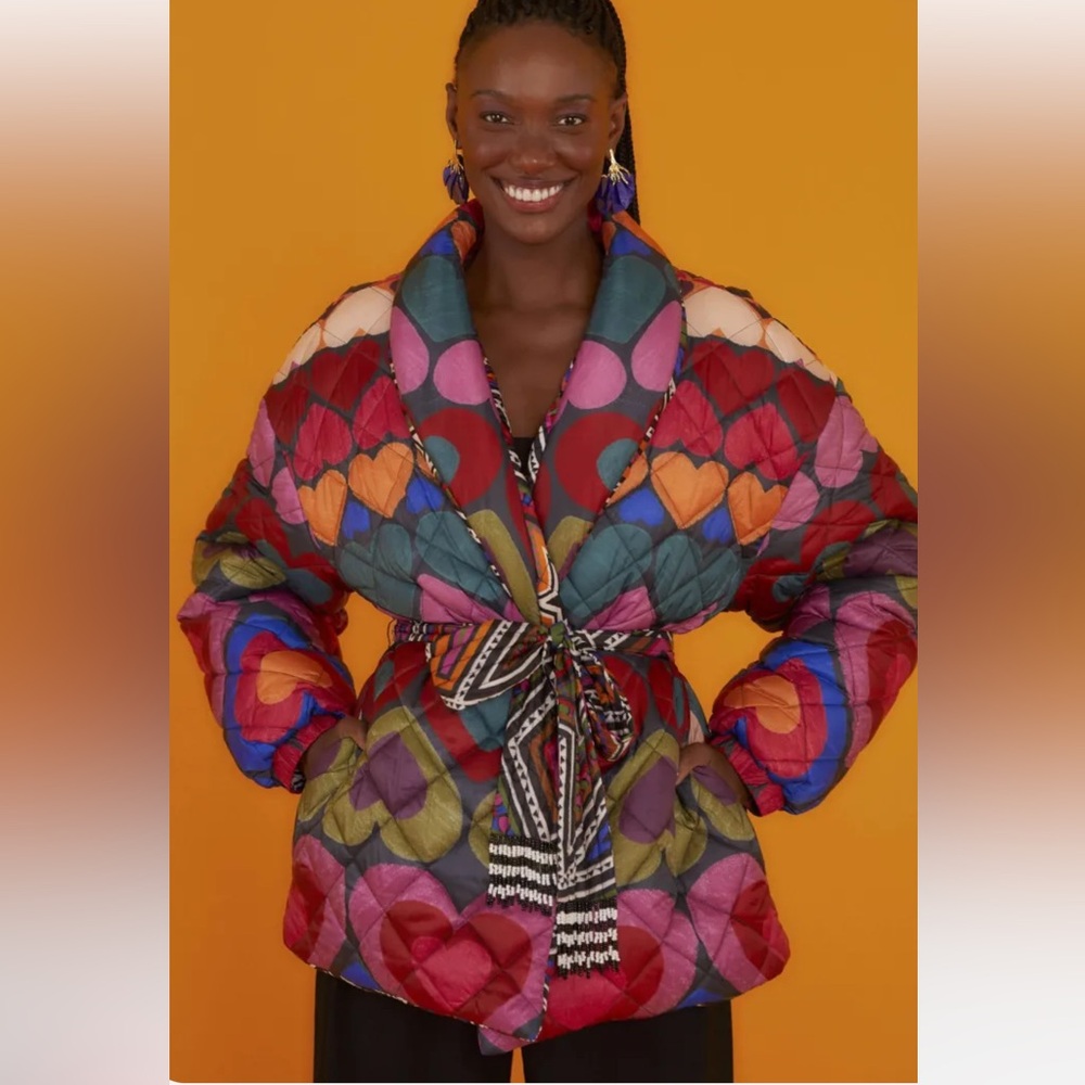 Farm Rio full of hearts reversible puffer jacket
NEVER WORN size XS